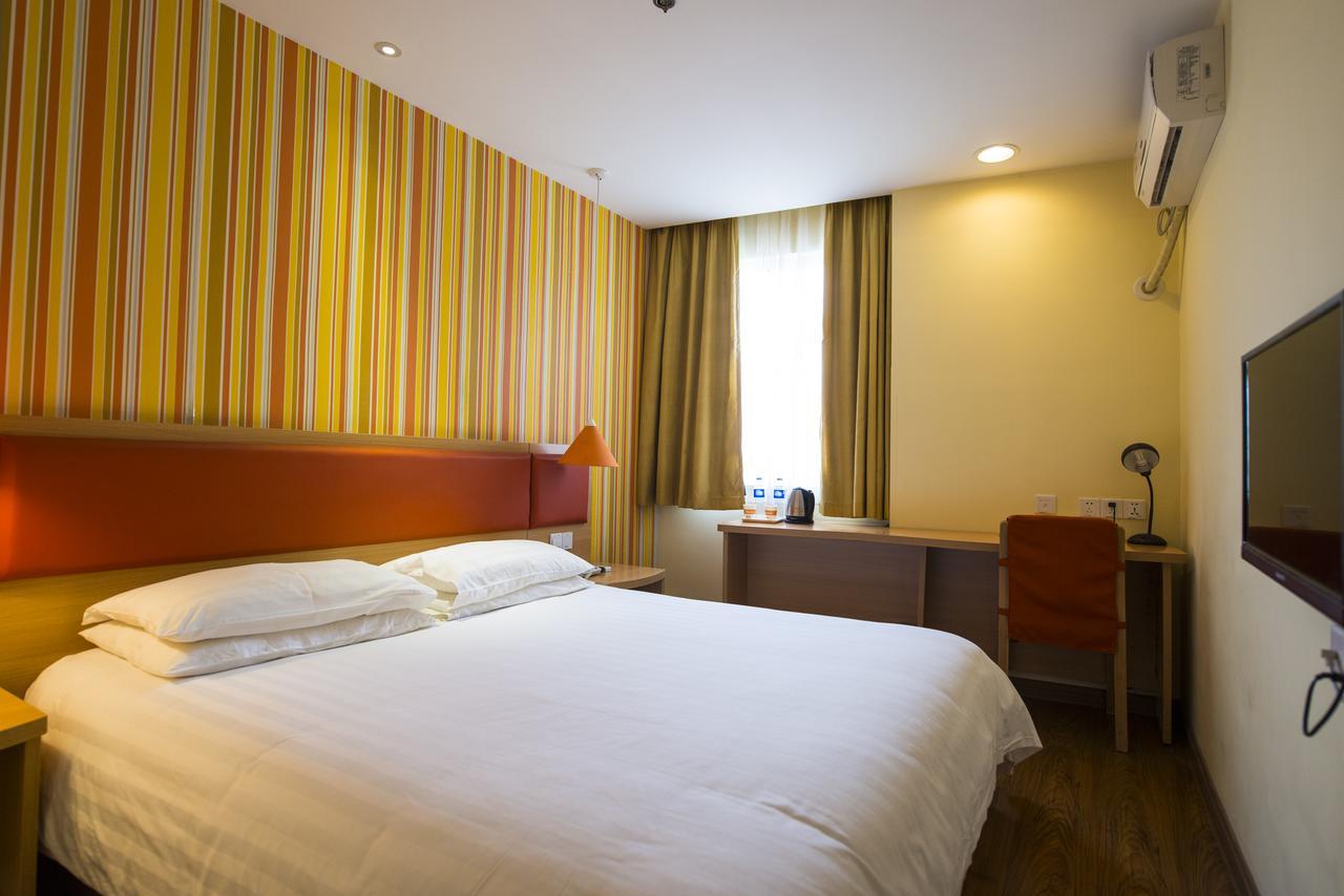 Home Inn Shanghai Pudong Nanpu Bridge Tangqiao Commercial Square Exterior foto