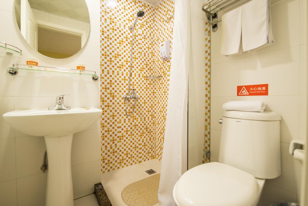 Home Inn Shanghai Pudong Nanpu Bridge Tangqiao Commercial Square Exterior foto